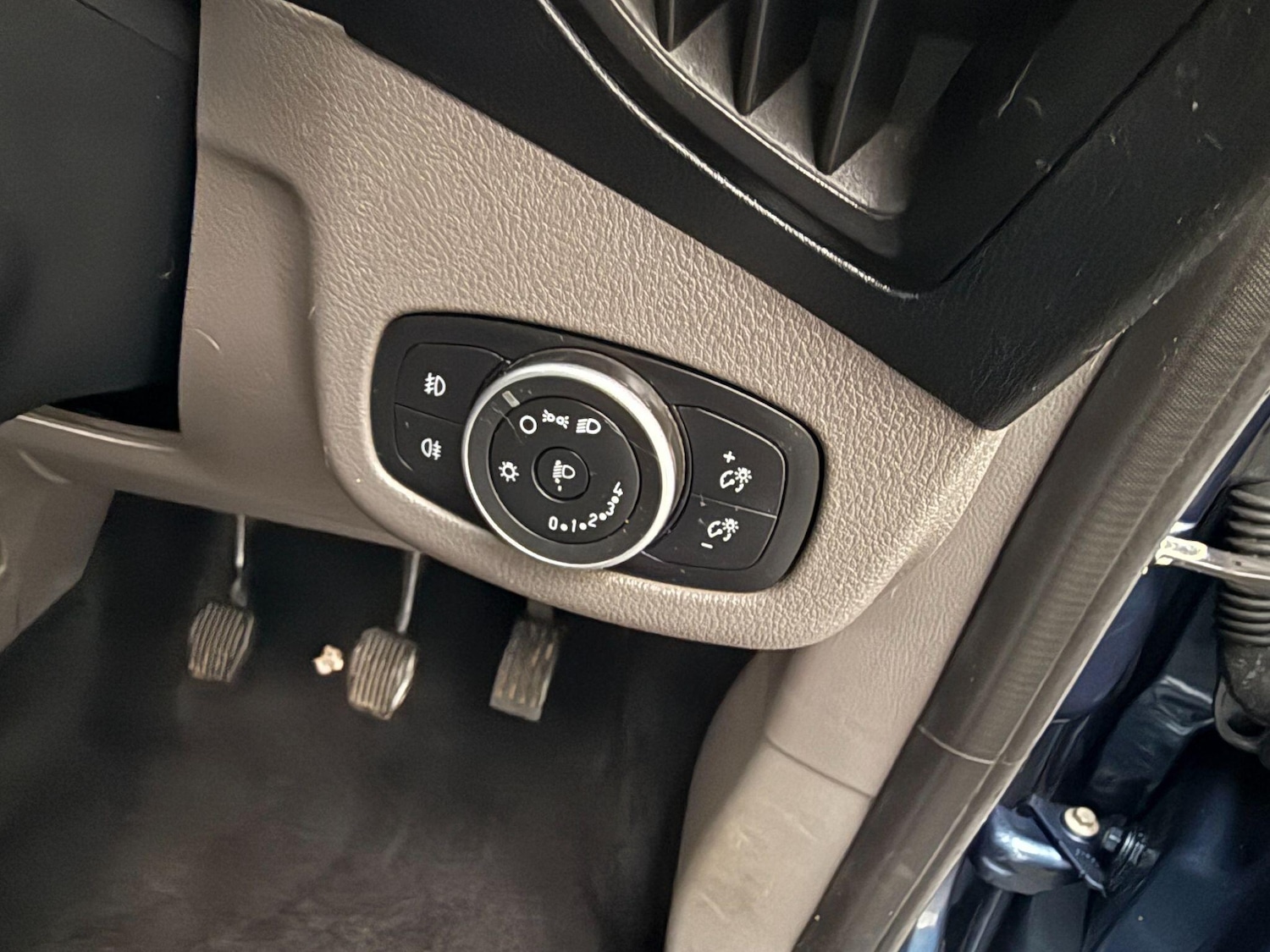 Used Ford Tourneo Connect 2020 for sale - 77321124: Photo 18