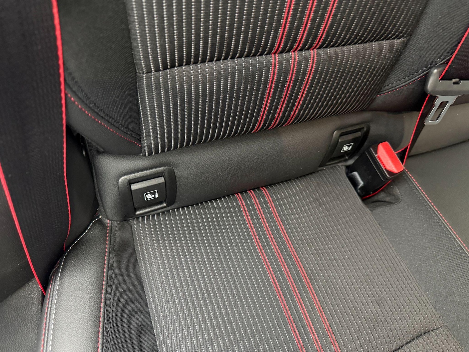 Used Renault Clio 2022 for sale - 77564951: Photo 38