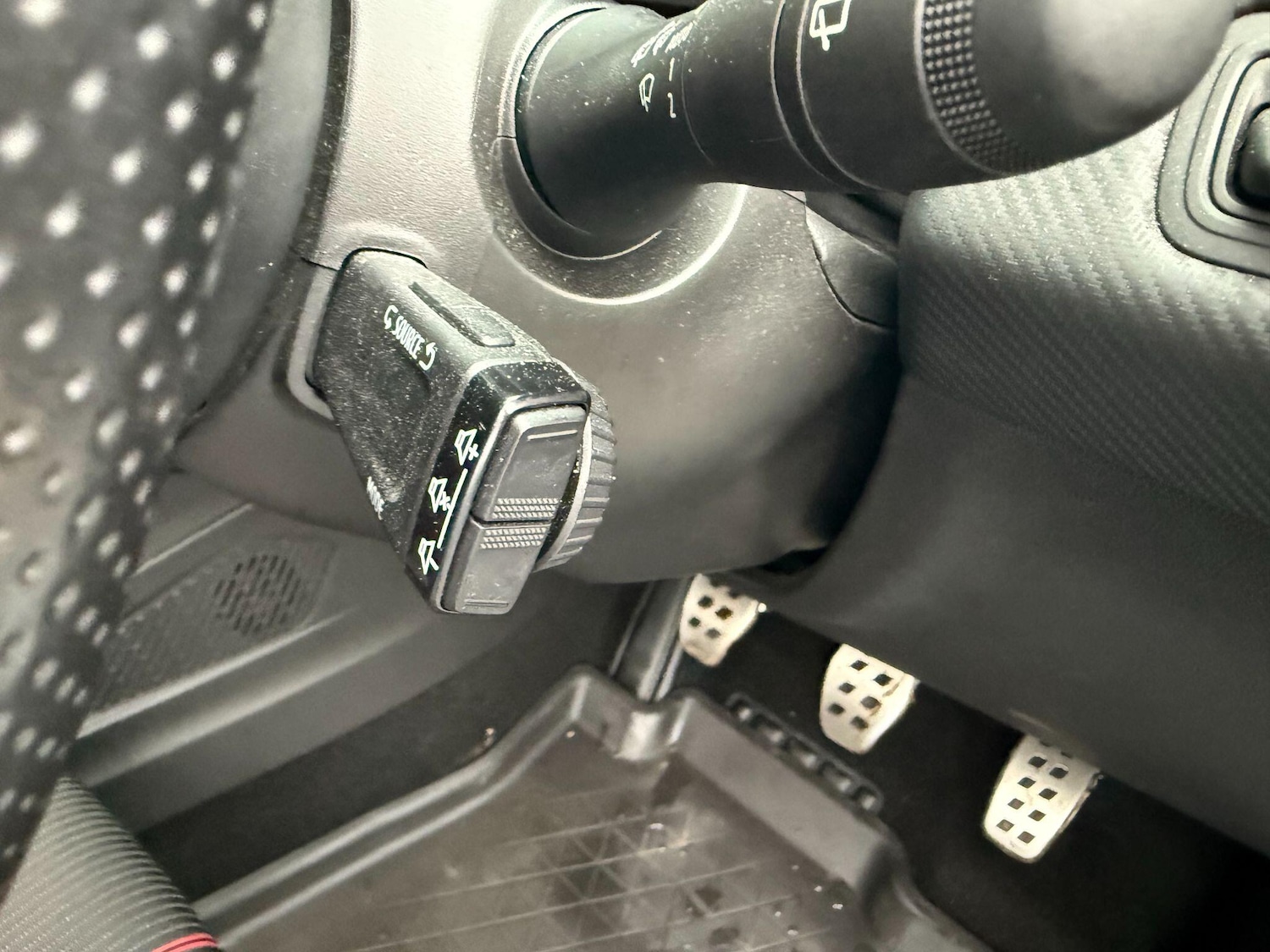 Used Renault Clio 2022 for sale - 77564951: Photo 39