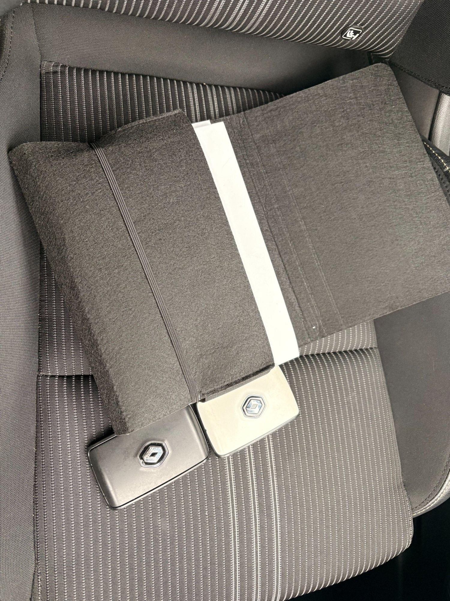 Used Renault Clio 2023 for sale - 77709917: Photo 16