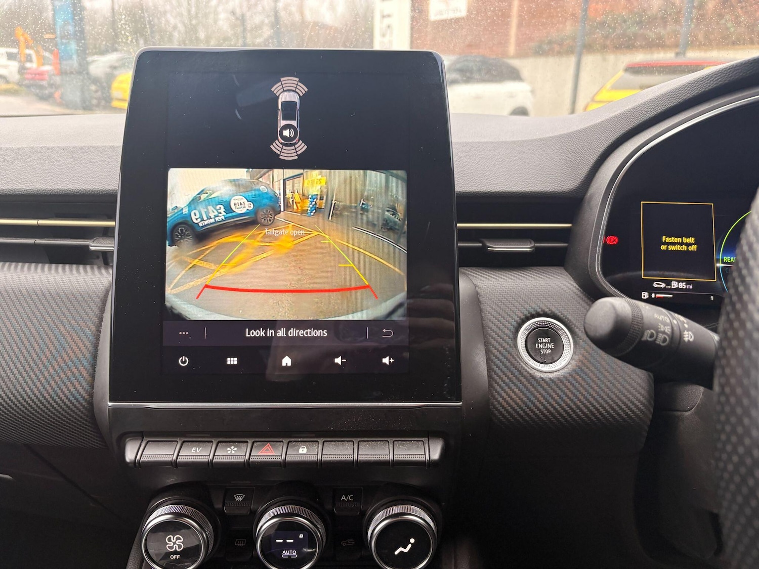 Used Renault Clio 2023 for sale - 77709917: Photo 28