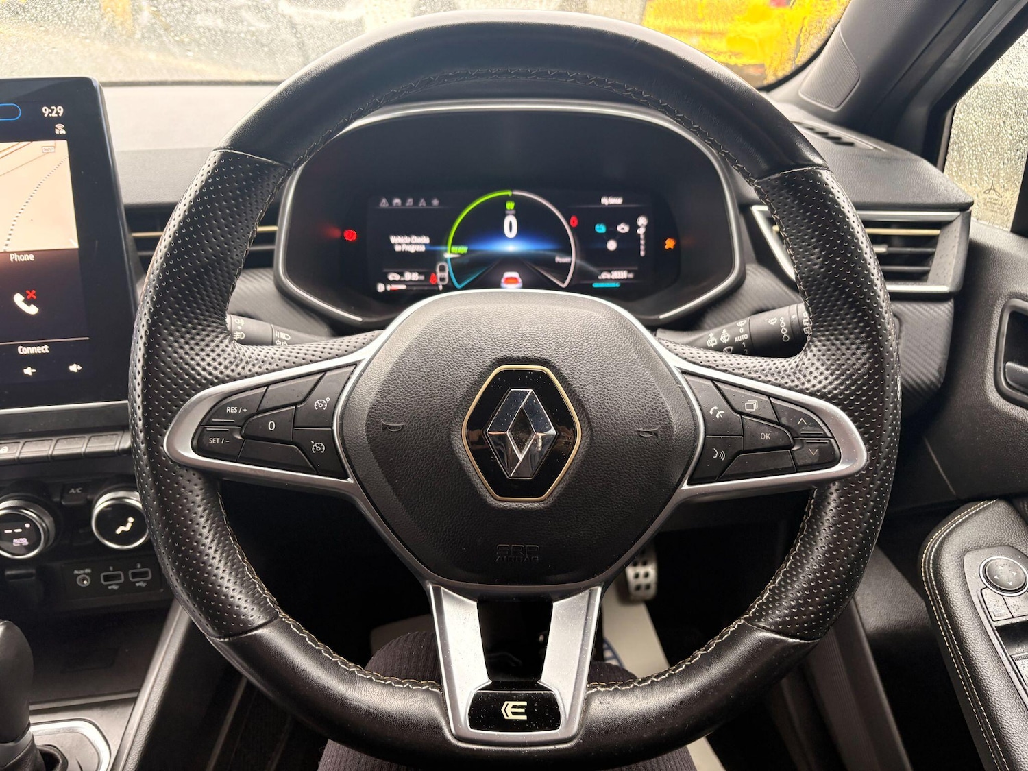 Used Renault Clio 2023 for sale - 77709917: Photo 32