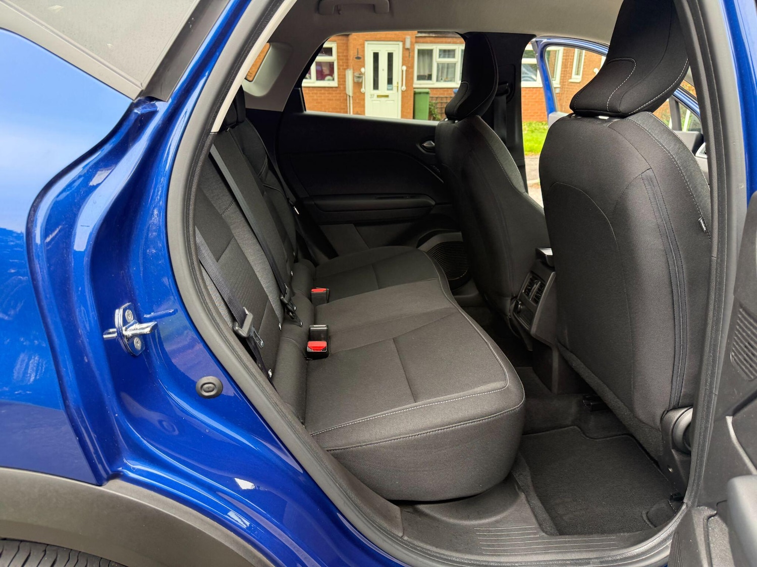 Used Renault Captur 2021 for sale - 76189872: Photo 16