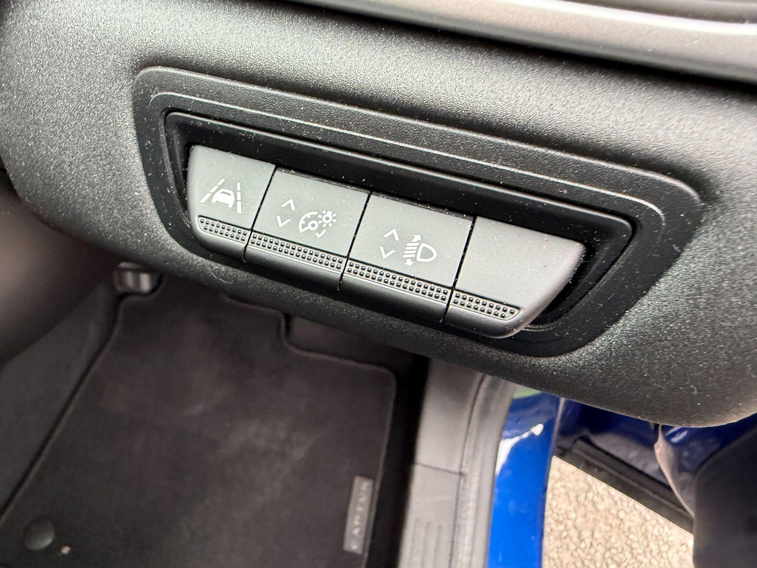 Used Renault Captur 2021 for sale - 76189872: Photo 22