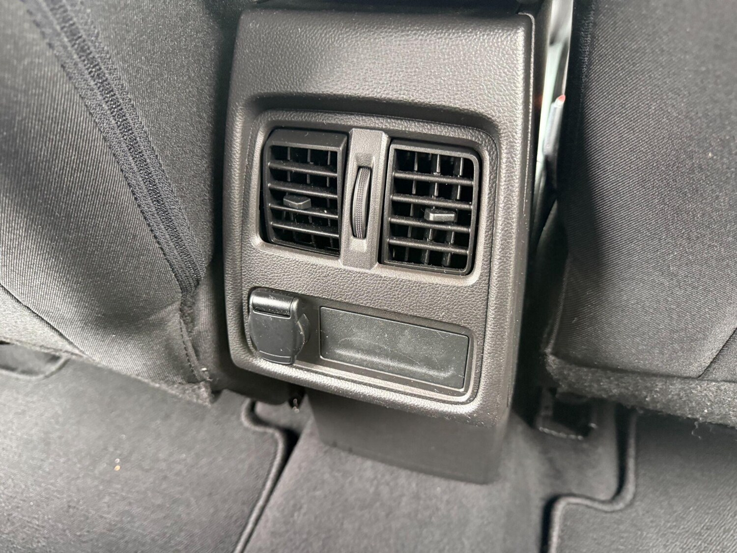 Used Renault Captur 2021 for sale - 76189872: Photo 29