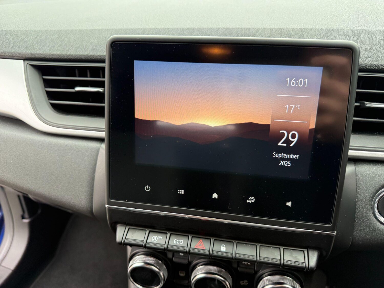 Used Renault Captur 2021 for sale - 76189872: Photo 34