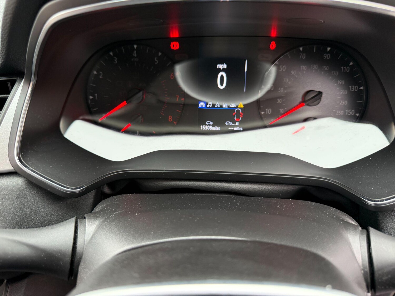 Used Renault Captur 2021 for sale - 76189872: Photo 40