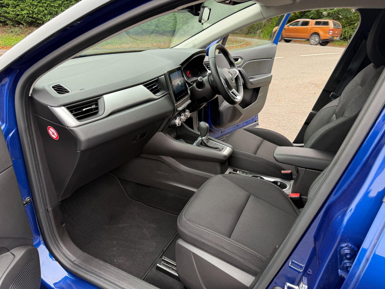 Used Renault Captur 2021 for sale - 76189872: Photo 43