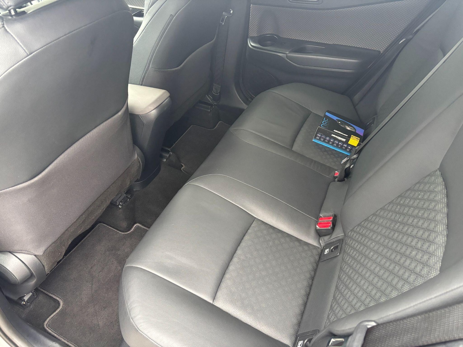 Used Toyota C-HR 2023 for sale - 76349758: Photo 17