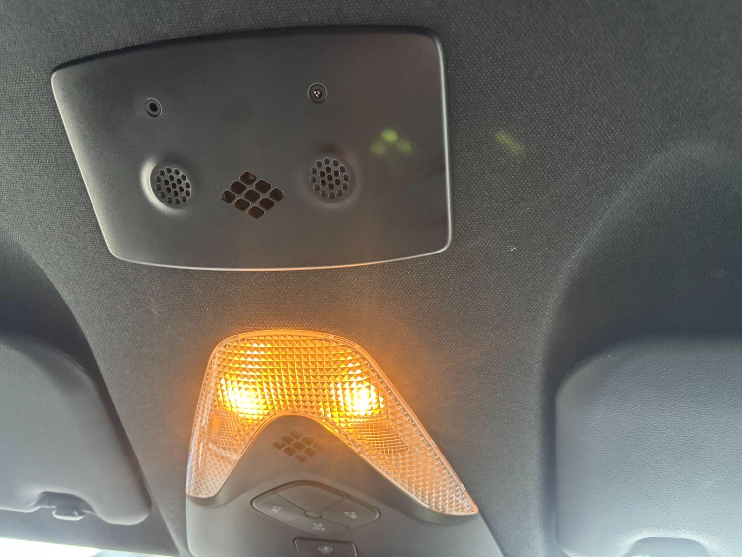 Used Toyota C-HR 2023 for sale - 76349758: Photo 21