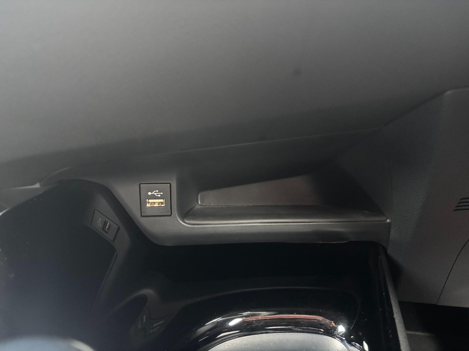 Used Toyota C-HR 2023 for sale - 76349758: Photo 38