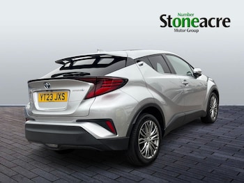 Used Toyota C-HR 2023 for sale - 76349758: Photo