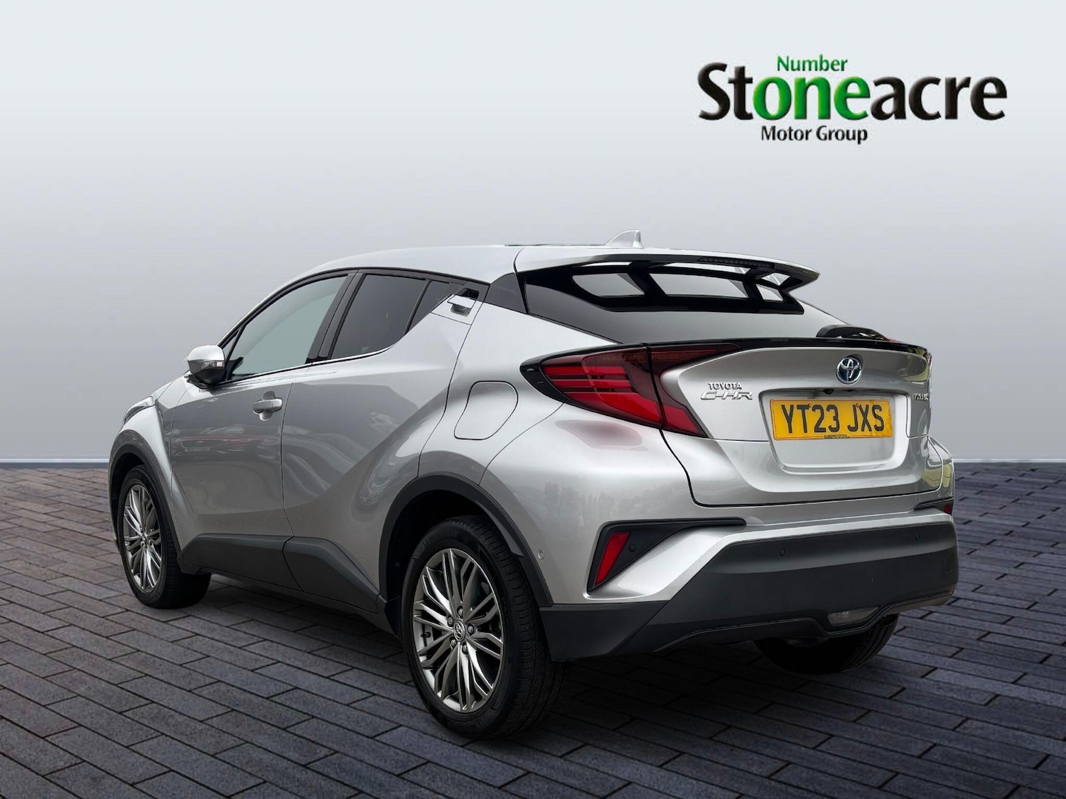Used Toyota C-HR 2023 for sale - 76349758: Photo 5