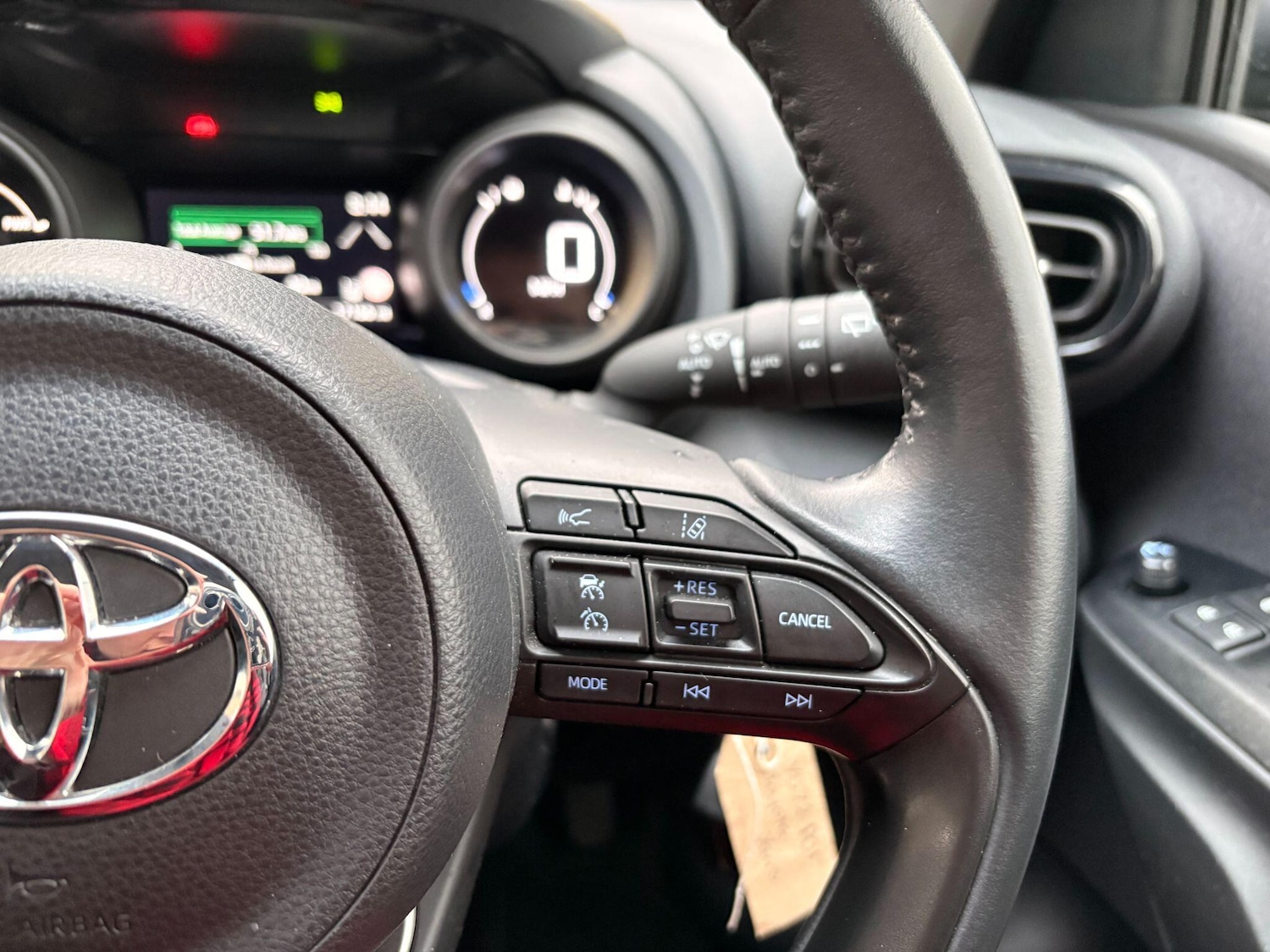 Used Toyota Yaris 2023 for sale - 77320845: Photo 18