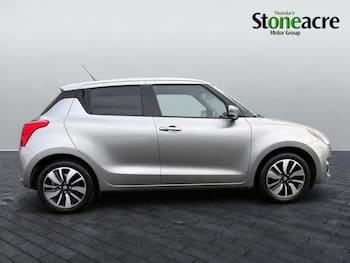 Used Suzuki Swift 2019 for sale - 79861015: Photo