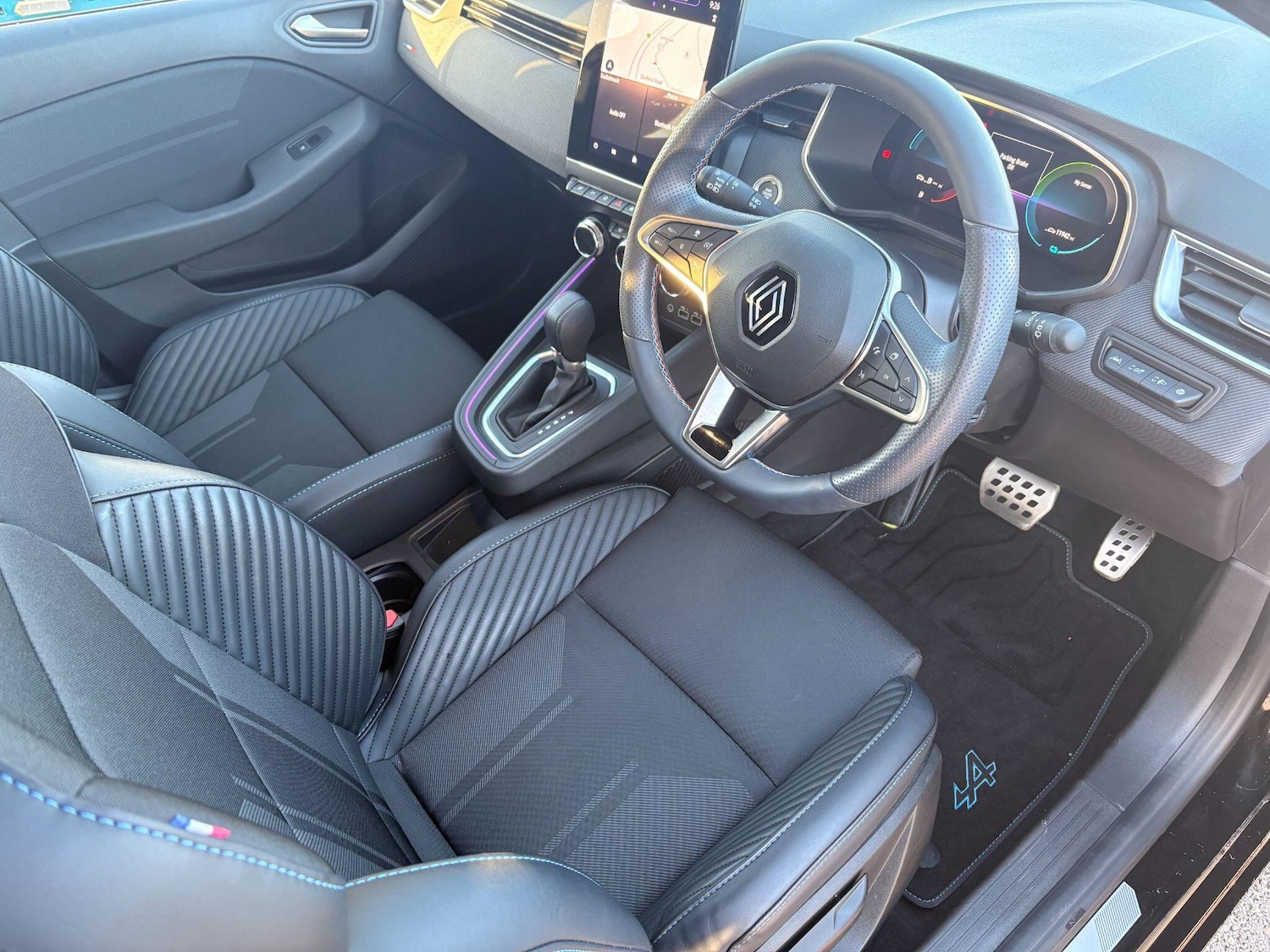 Used Renault Clio 2024 for sale - 77400502: Photo 14