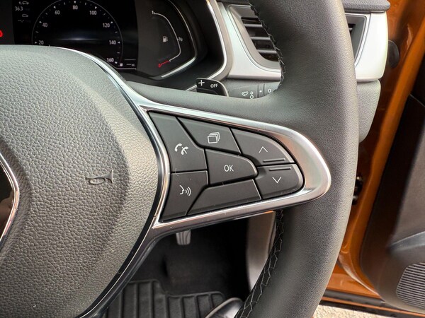 Used Renault Captur 2022 for sale - 76123123: Photo 23