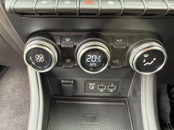Used Renault Captur 2022 for sale - 76123123: Photo 27