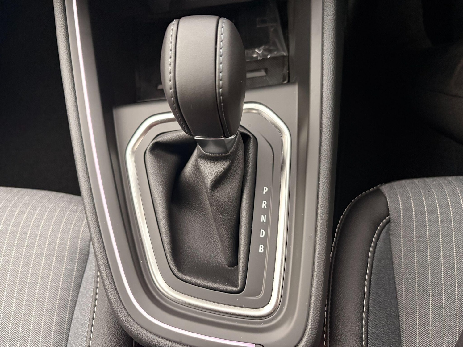 Used Renault Clio 2025 for sale - 77484630: Photo 11