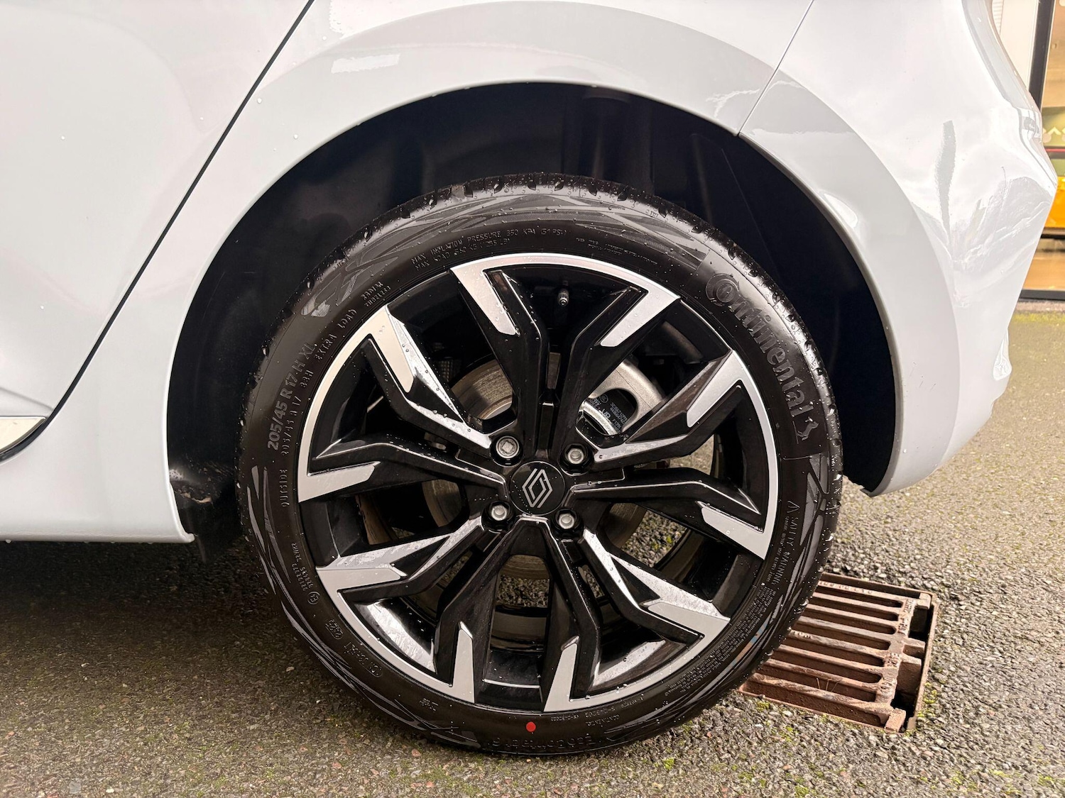 Used Renault Clio 2025 for sale - 77484630: Photo 29