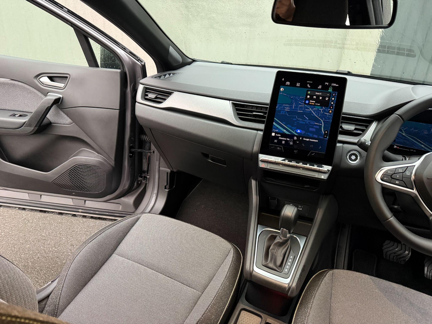 Used Renault Captur 2024 for sale - 77242702: Photo 10