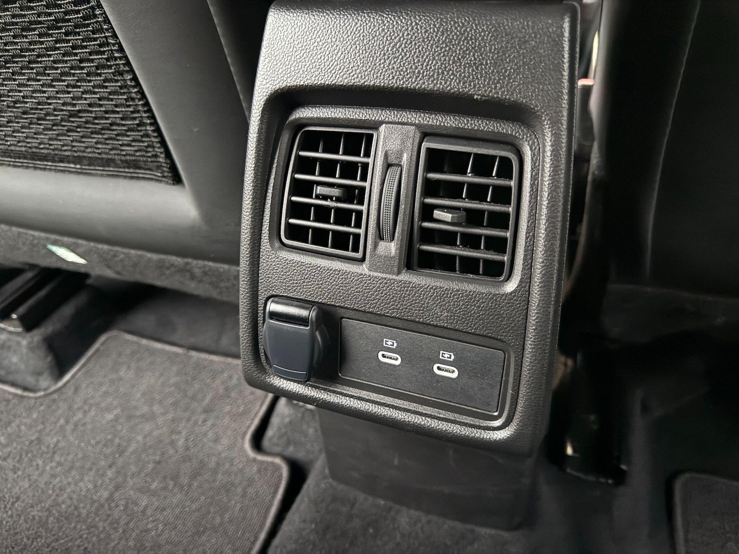 Used Renault Captur 2024 for sale - 77242702: Photo 24