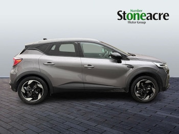 Used Renault Captur 2024 for sale - 77242702: Photo