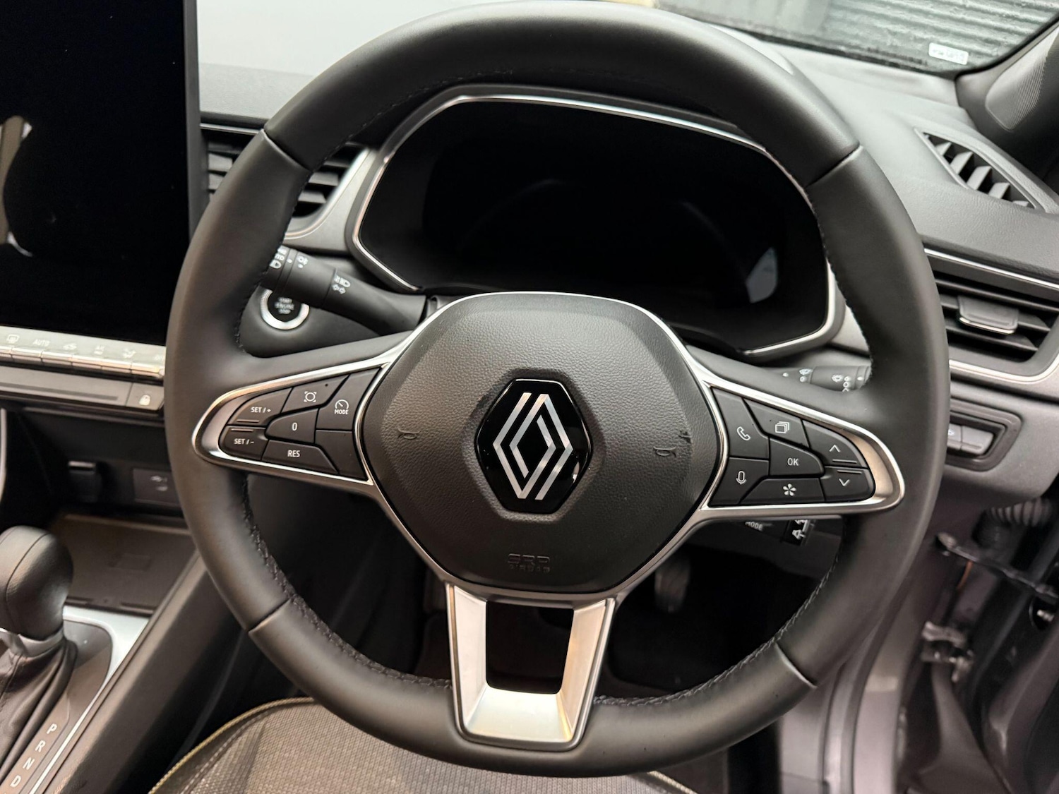 Used Renault Captur 2024 for sale - 77242702: Photo 36