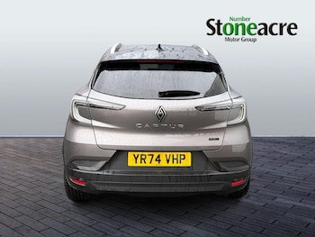 Used Renault Captur 2024 for sale - 77242702: Photo