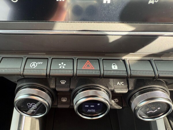 Used Renault Clio 2023 for sale - 75747067: Photo 13