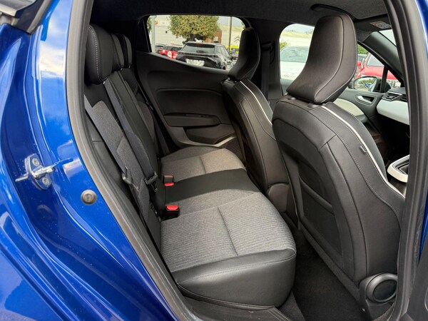 Used Renault Clio 2023 for sale - 75747067: Photo 16