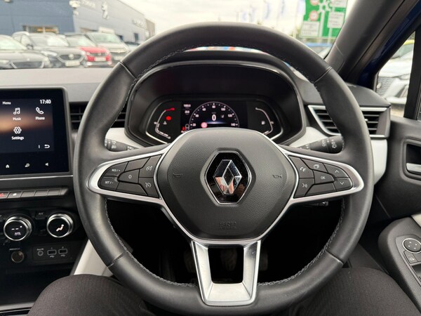 Used Renault Clio 2023 for sale - 75747067: Photo 37