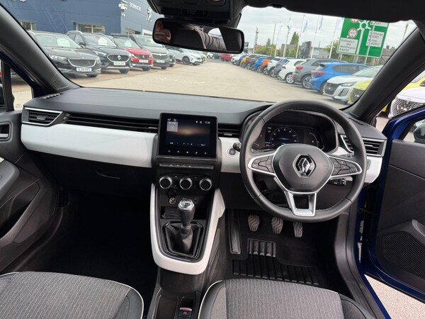 Used Renault Clio 2023 for sale - 75747067: Photo 9