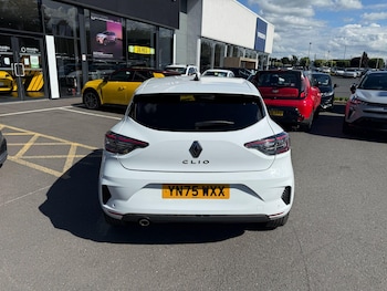 Used Renault Clio 2025 for sale - 79426023: Photo