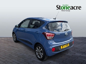Used Hyundai i10 2017 for sale - 79107070: Photo