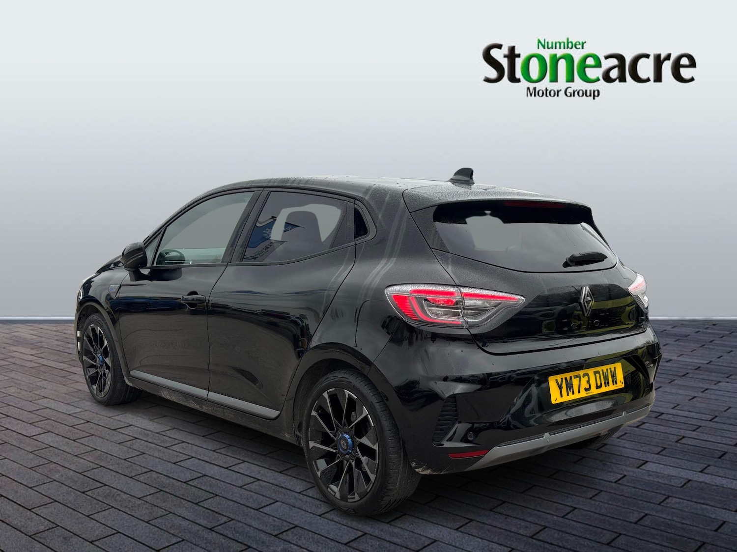 Used Renault Clio 2023 for sale - 76689915: Photo 4