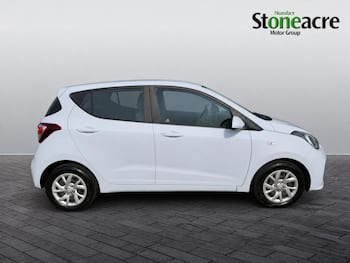 Used Hyundai i10 2019 for sale - 79669216: Photo