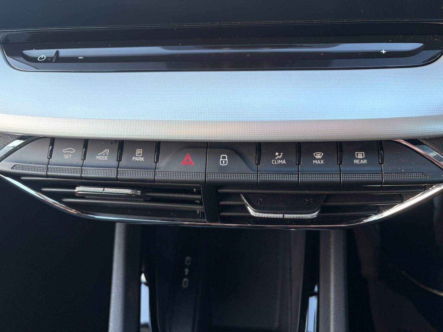 Used Skoda Octavia 2024 for sale - 77202485: Photo 23