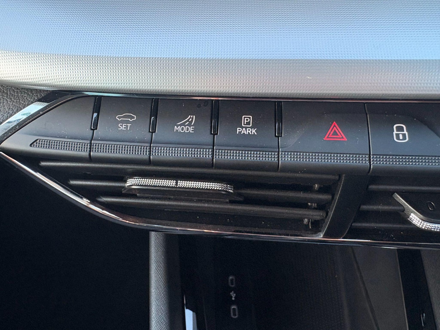 Used Skoda Octavia 2024 for sale - 77202485: Photo 26