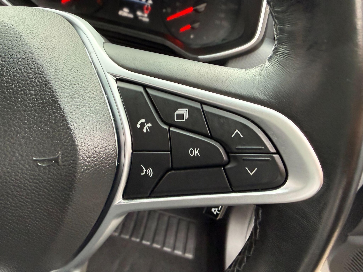 Used Renault Clio 2020 for sale - 77067074: Photo 20