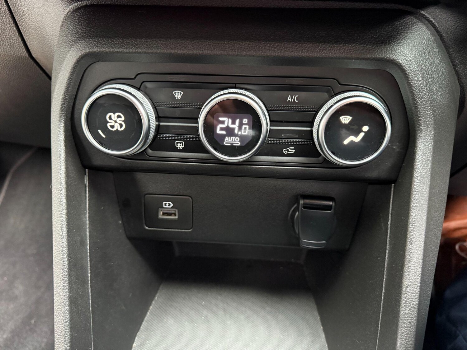 Used Dacia Jogger 2022 for sale - 78171130: Photo 23