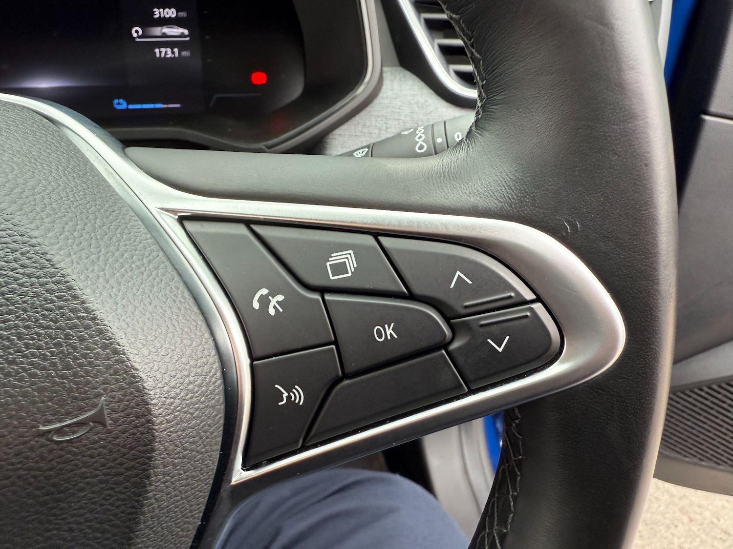 Used Renault Clio 2024 for sale - 76441210: Photo 24