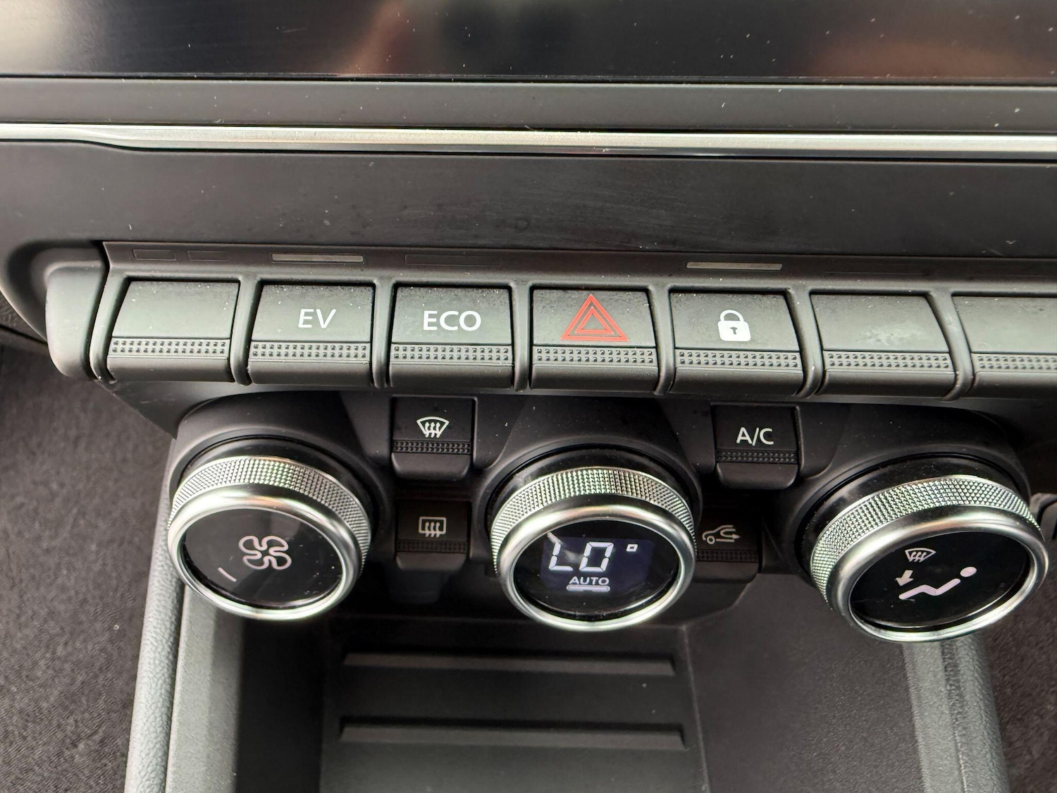 Used Renault Clio 2024 for sale - 76441210: Photo 29