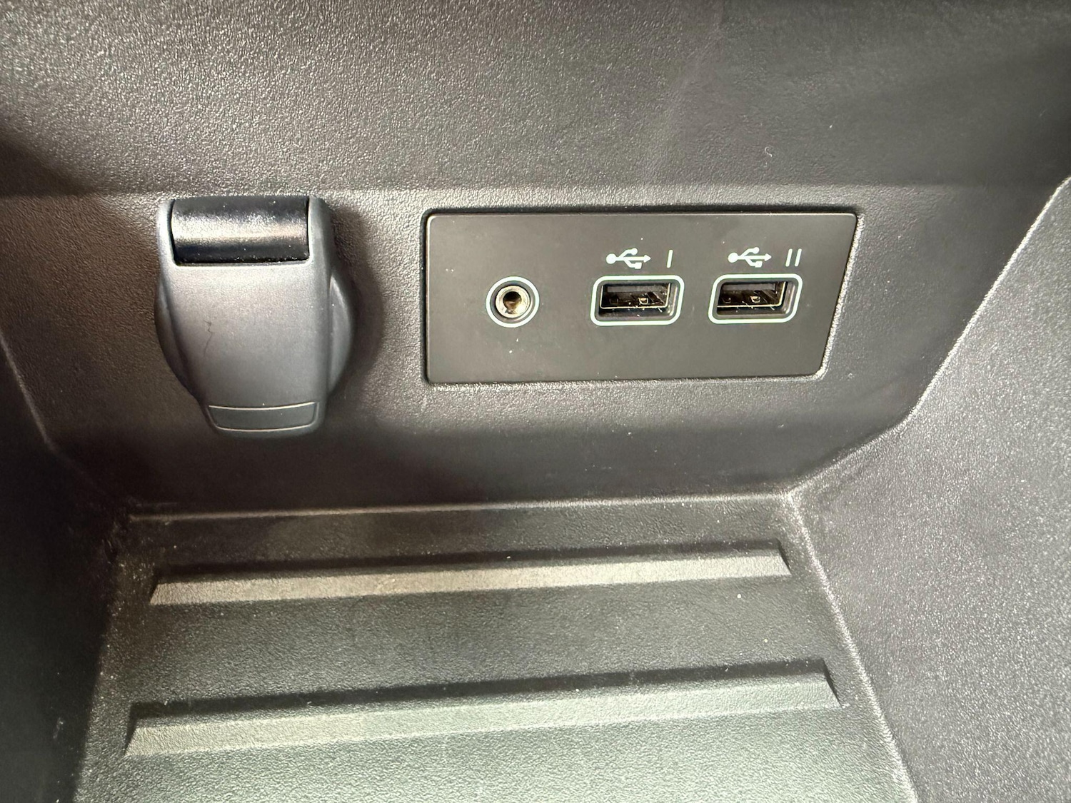 Used Renault Clio 2024 for sale - 76441210: Photo 30