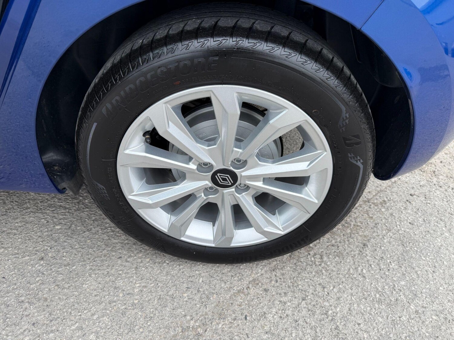 Used Renault Clio 2024 for sale - 76441210: Photo 34