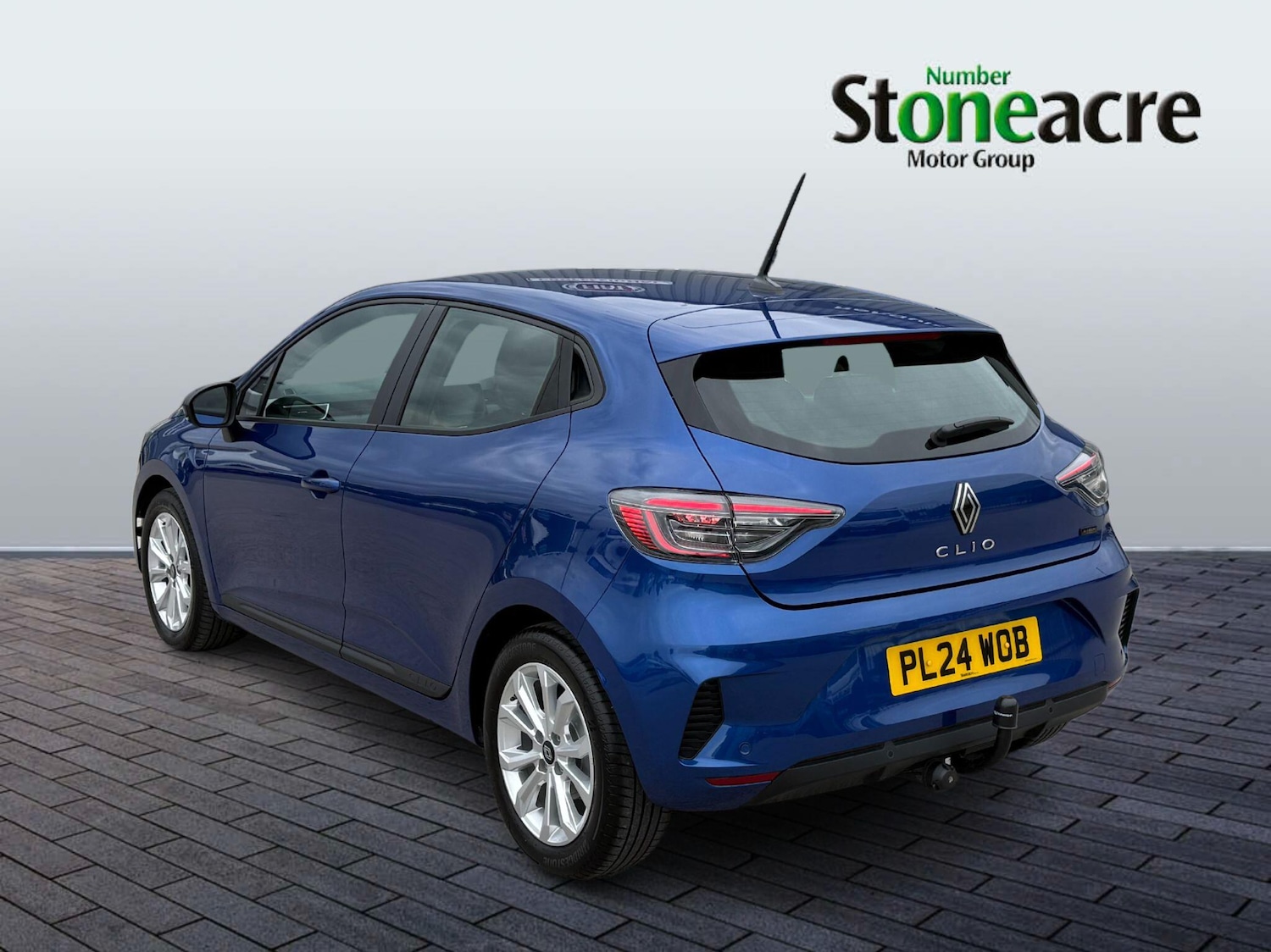 Used Renault Clio 2024 for sale - 76441210: Photo 4