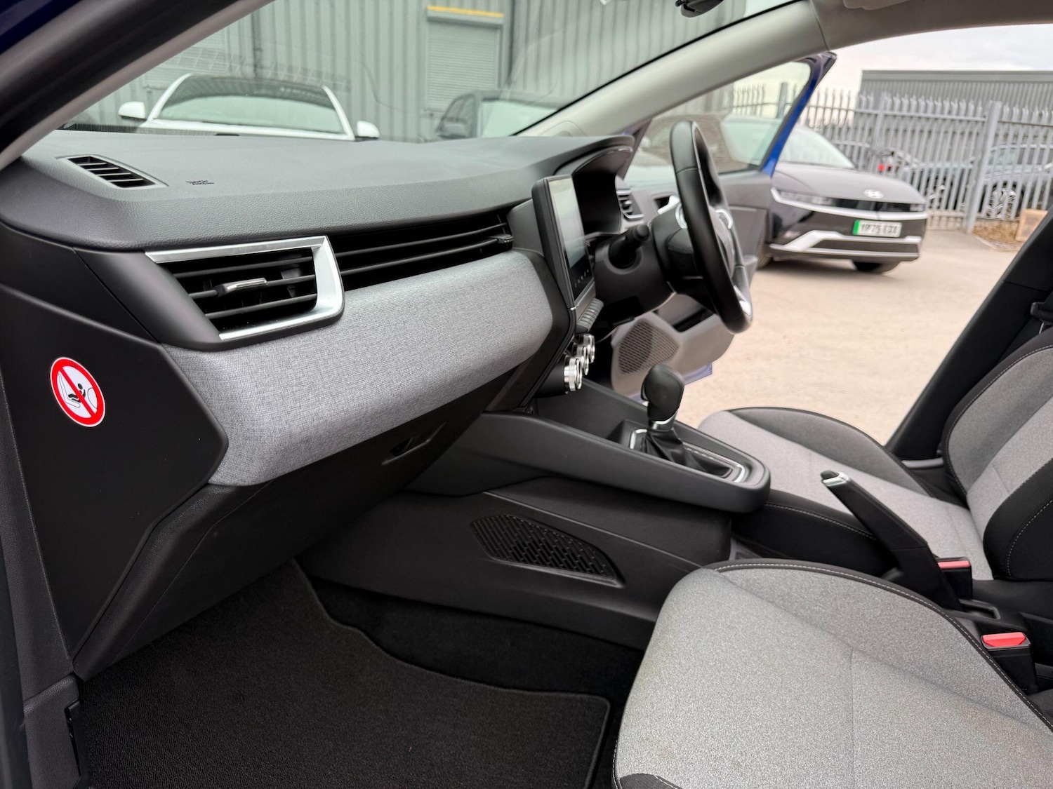 Used Renault Clio 2024 for sale - 76441210: Photo 43