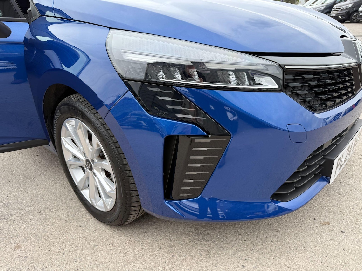 Used Renault Clio 2024 for sale - 76441210: Photo 48