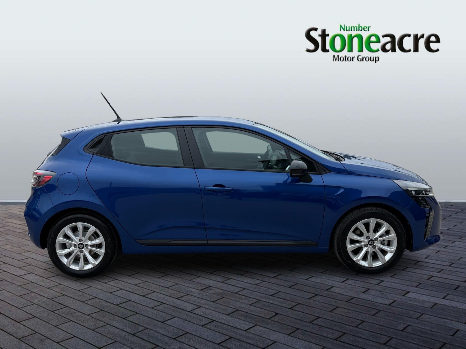 Used Renault Clio 2024 for sale - 76441210: Photo 8