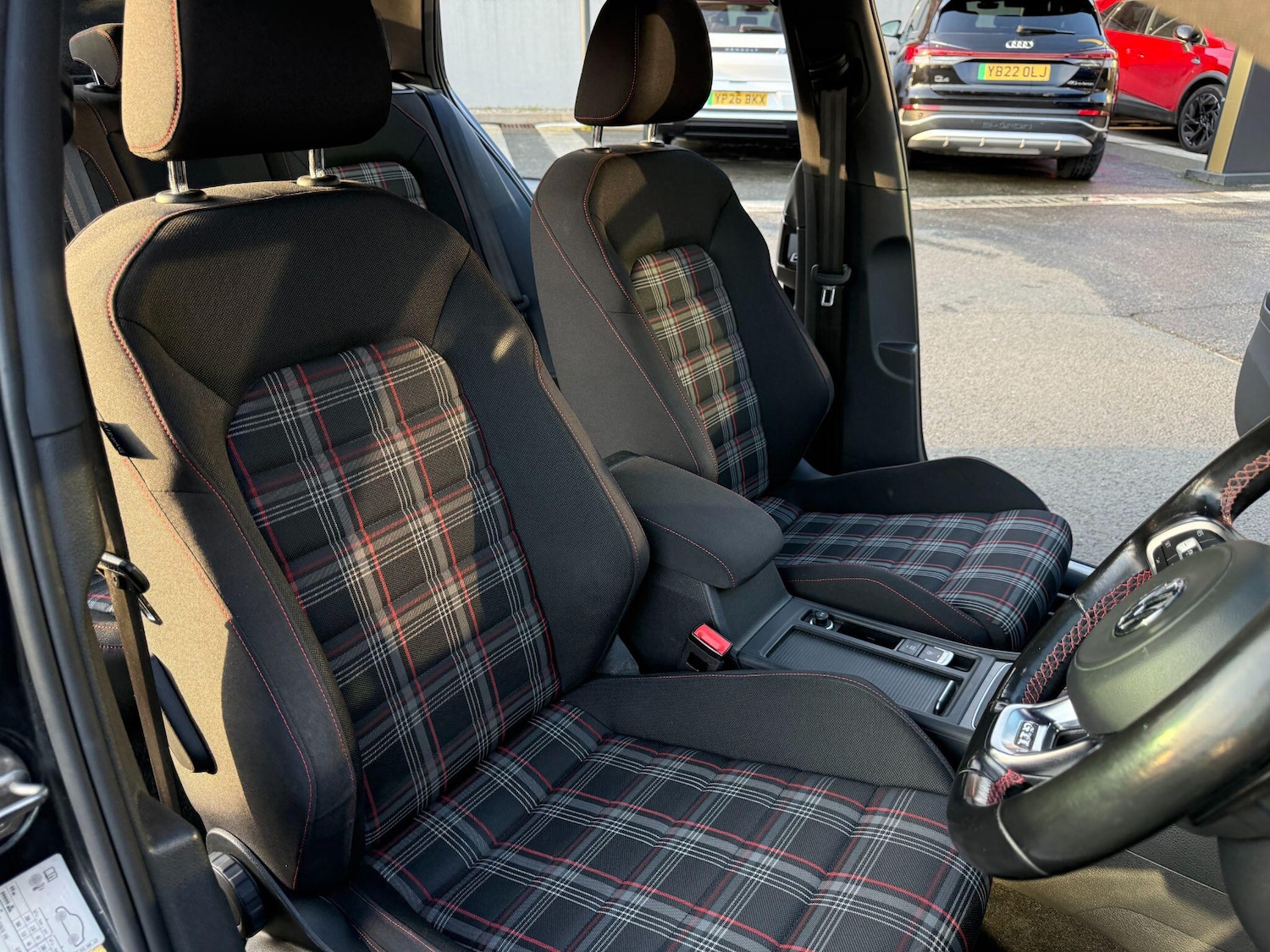 Used Volkswagen Golf 2016 for sale - 77970301: Photo 12